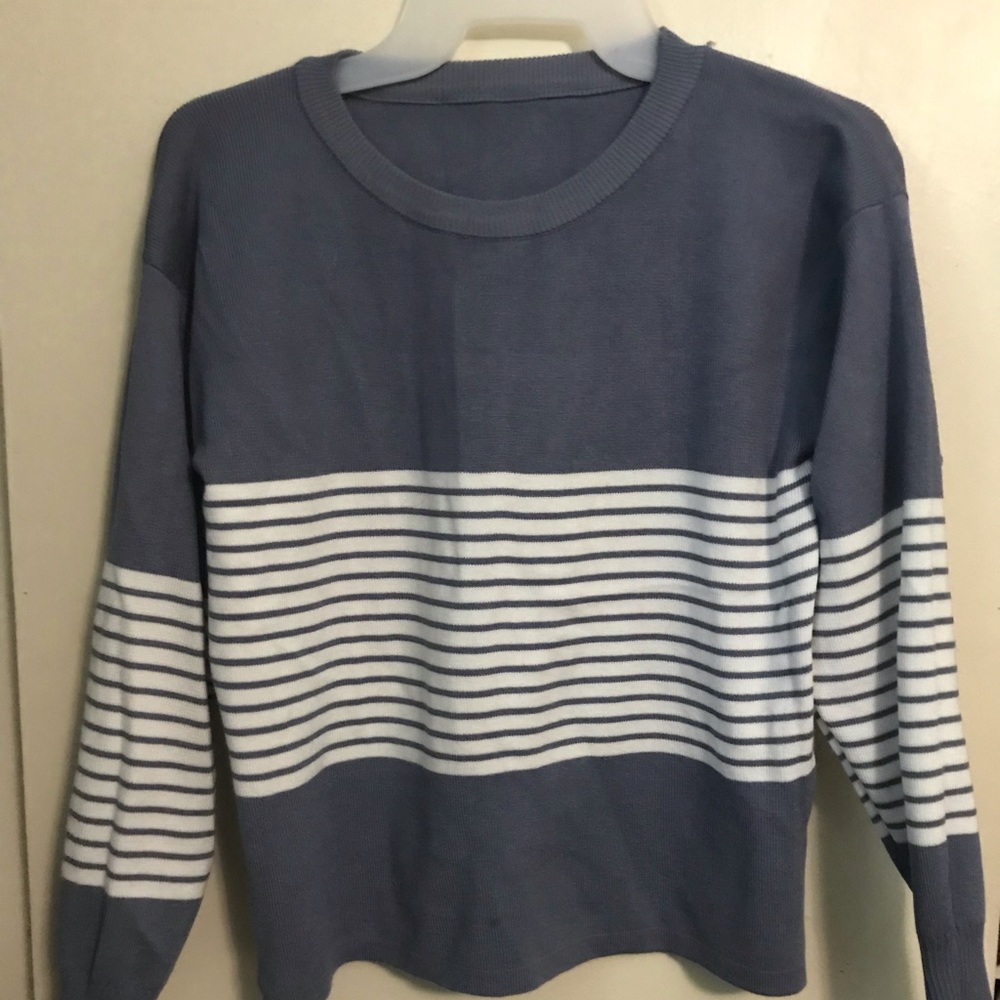 cute sweater!